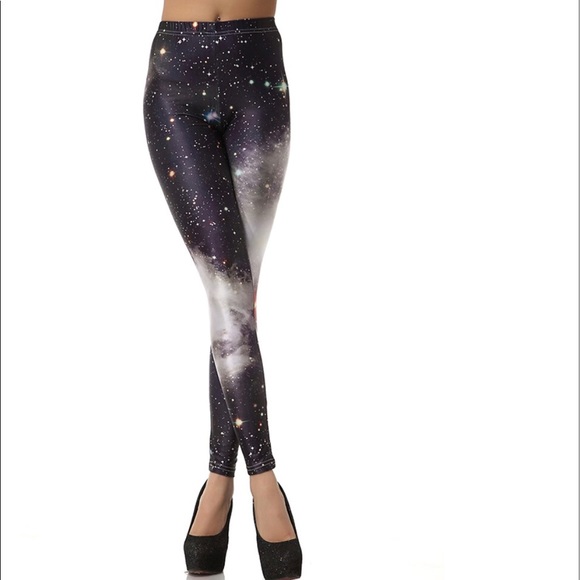 ✨Cosmic Galaxy Patterned Spandex Leggings✨ - Picture 2 of 5